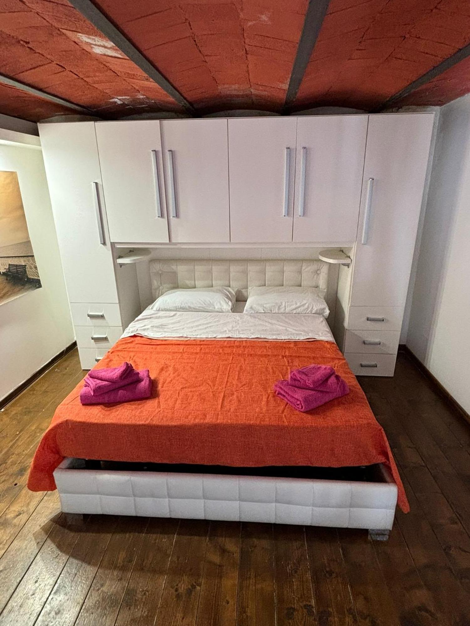 נאפולי Azzurra Apartment מראה חיצוני תמונה